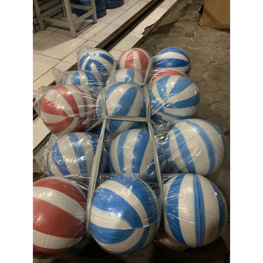 Bola plastik kecil blaster