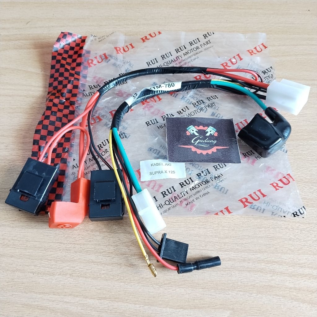 Kabel Accu Aki Honda Supra X 125 Old Kode 32103-KTM-780 Merk Rui