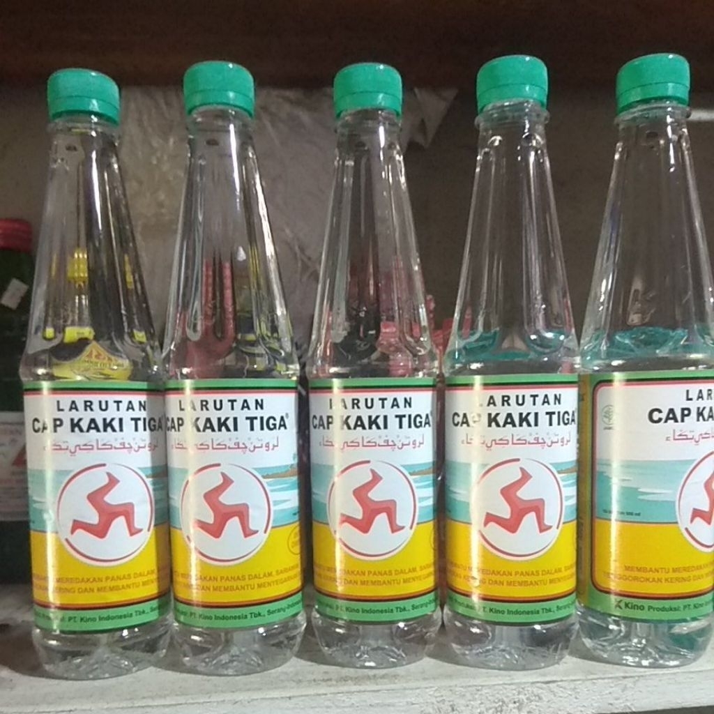 Larutan cap kaki tiga