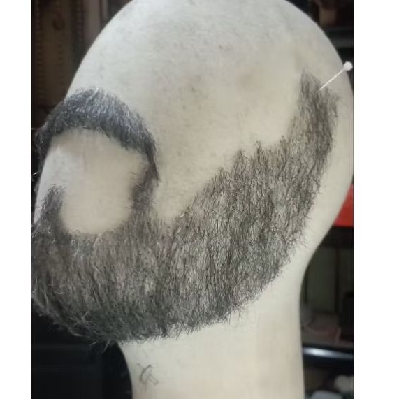 kumis uban dominan hitam untuk film dll