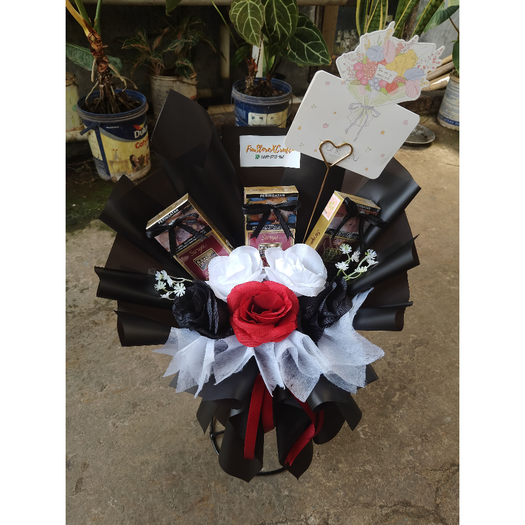 FiaStore - Buket Rokok mix Bunga untuk hadiah wisuda, ulang tahun dan hari spesial