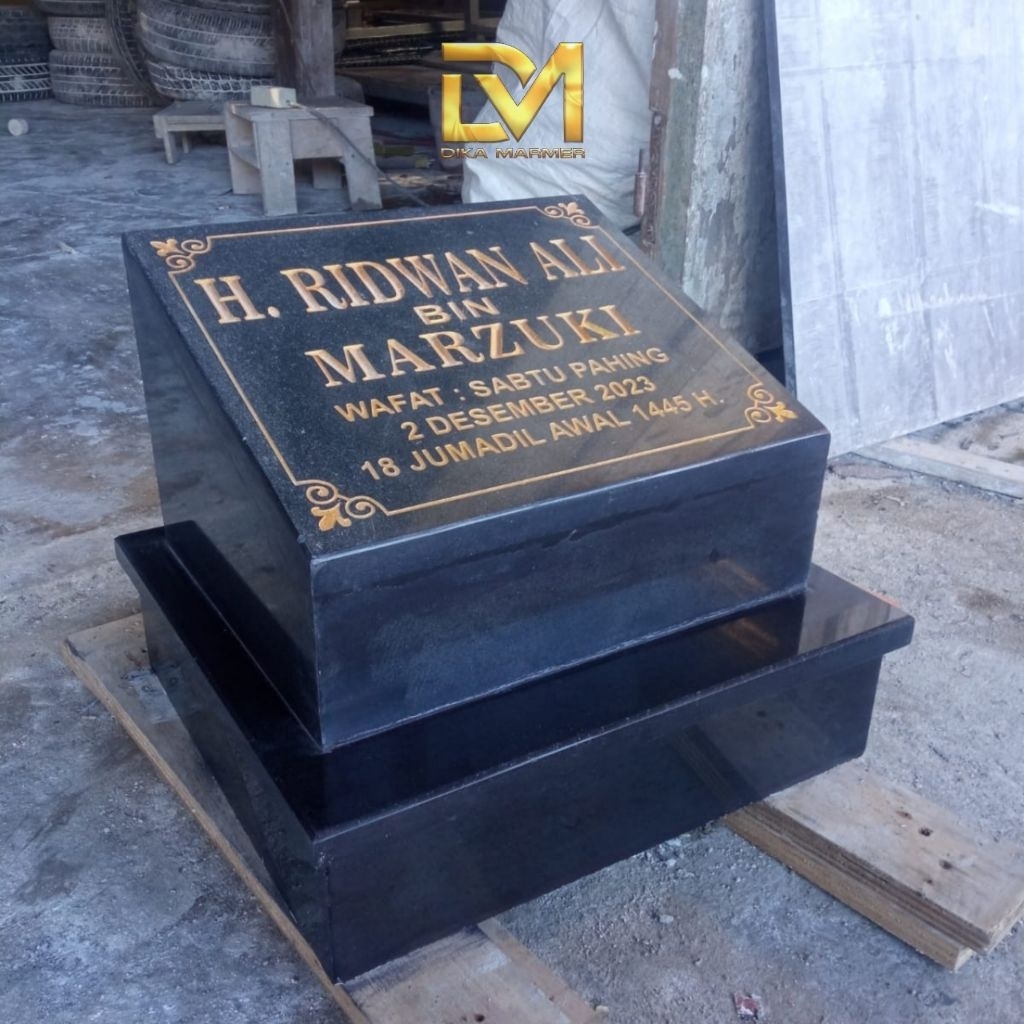 Maesan Box Batu Granit Hitam Ukiran Finishing Mengkilap