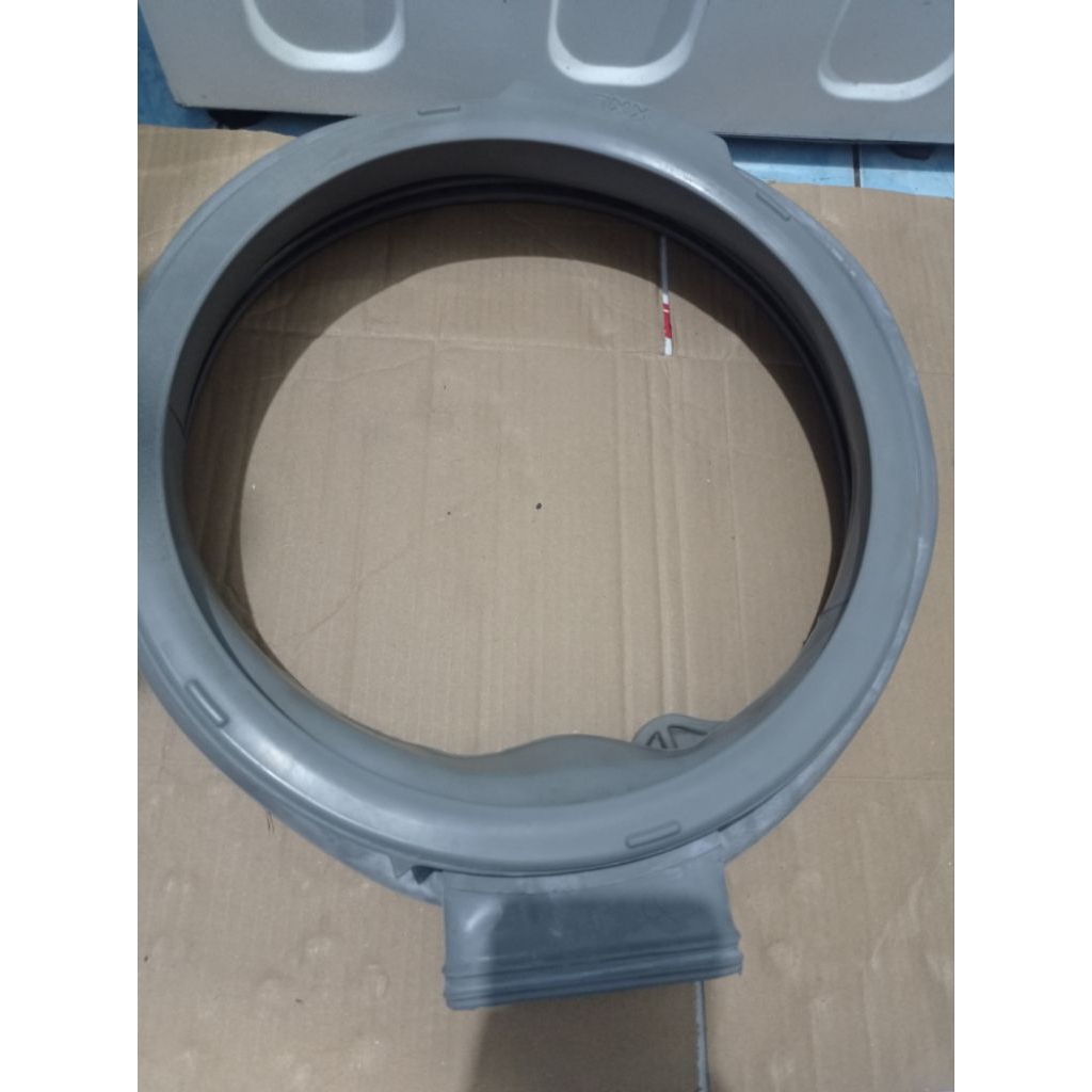 Gasket mesin cuci front loading electrolux vapour EWF12843