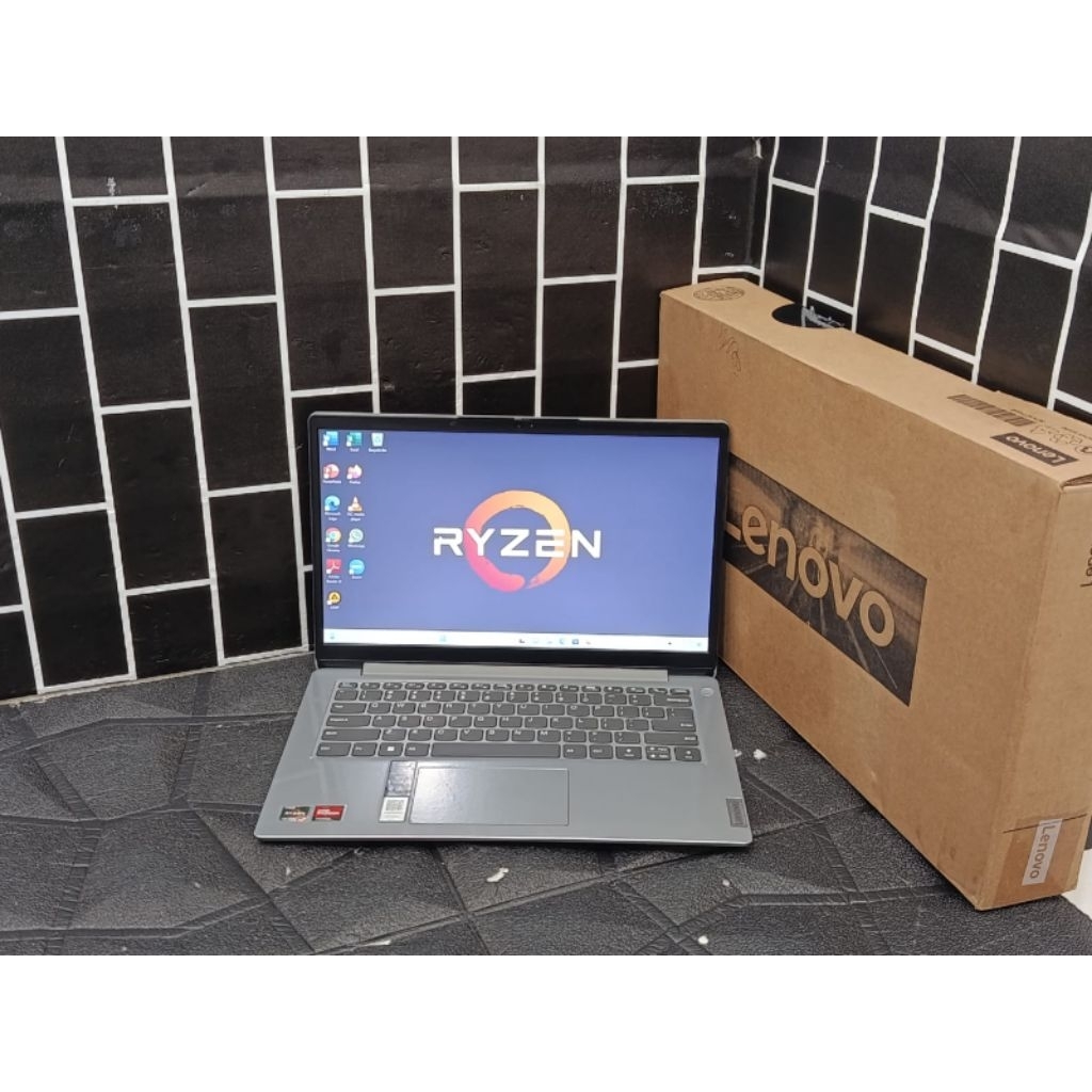 Lenovo Ideapad Slim 1 14AMN7 AMD Ryzen 3 7320U/ RAM 8GB/ SSD 256GB