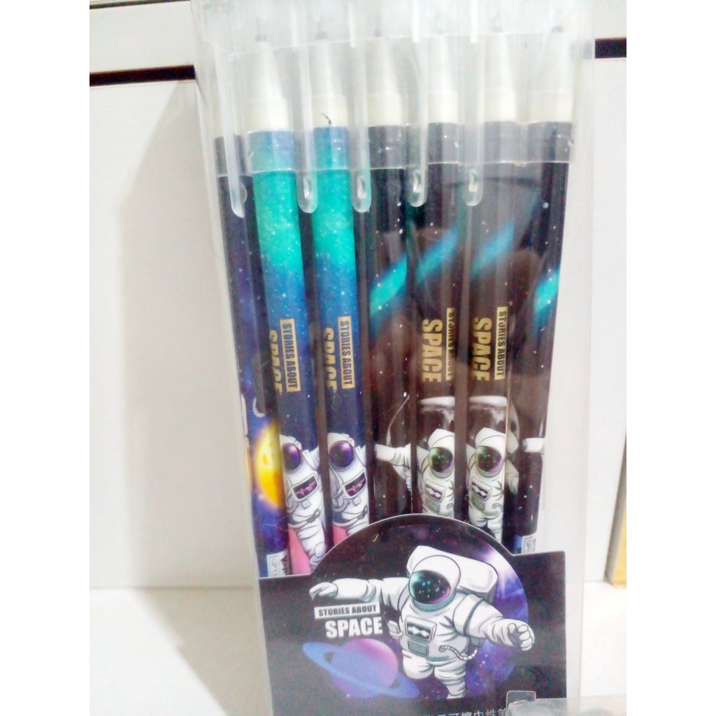 Pena Gel Bisa Hapus Karakter Astronot Pulpen Gel Bisa Hapus Karakter Astronot 1pack ( isi 12 pcs)