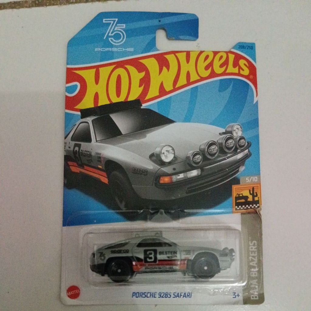 Hotwheels Porsche 928S Safari