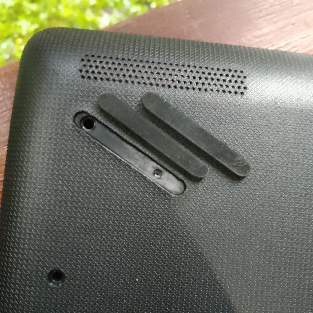 DIY UNIVERSAL Karet Kaki Laptop HP 14 15 BS BW | Rubber Feet Anti Slip | Dudukan Bawah | Harga Satua