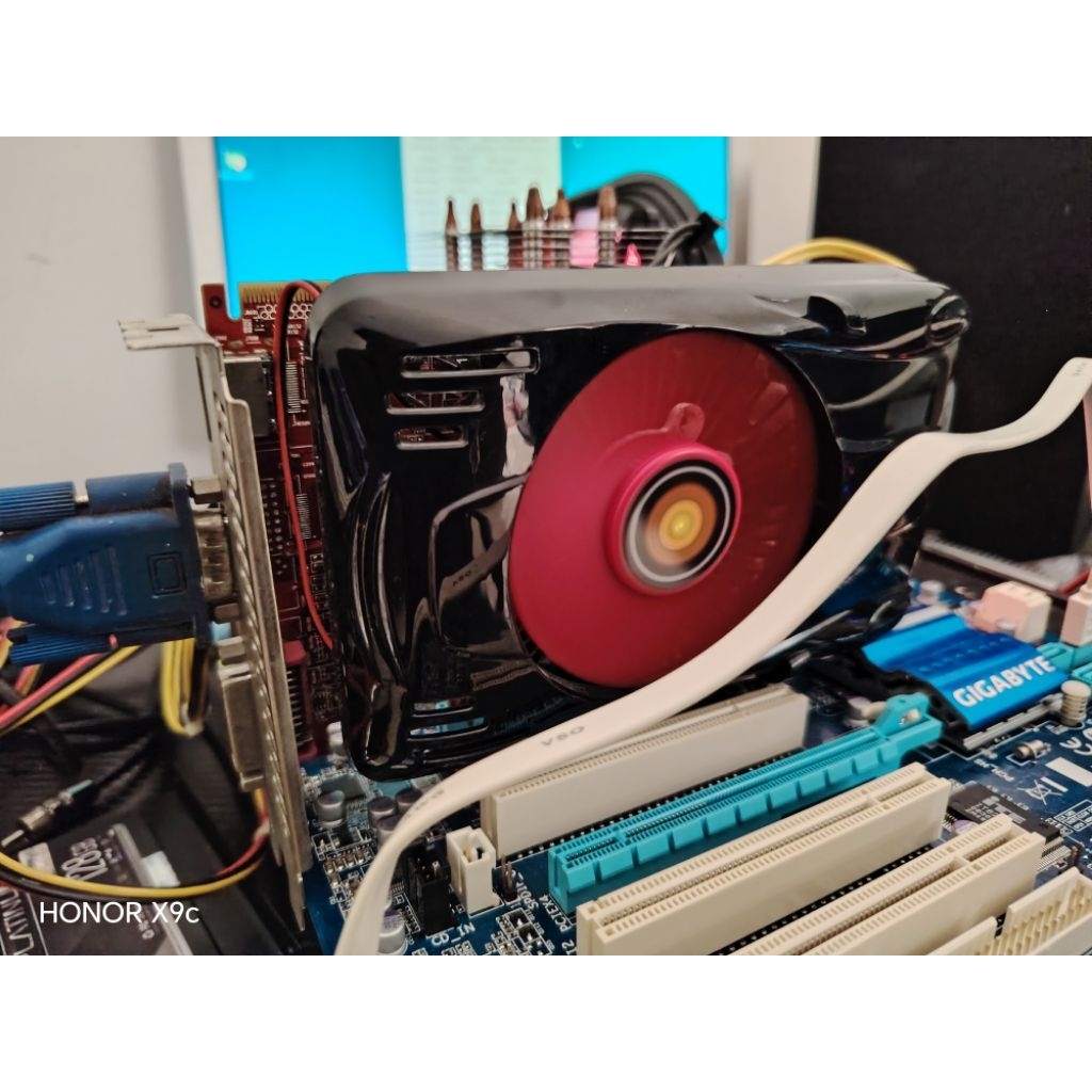 VGA AMD Radeon HD5750 1GB DDR5