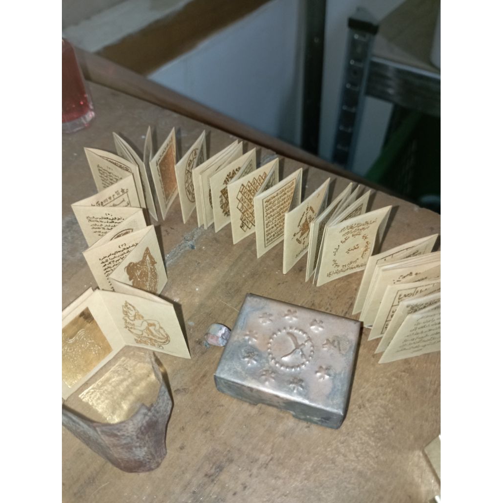 buku KITAB andarun bahasa arab tinta warna emas model lipat