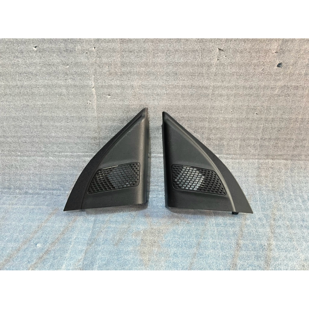 COVER TUTUP BAUT KAKI SPION TOYOTA YARIS CROSS ORIGINAL