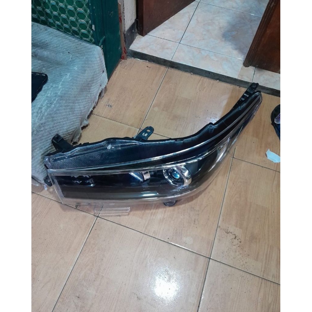 headlamp reborn venturer original