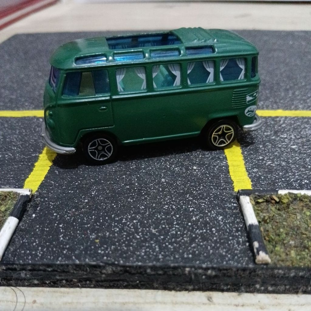 MATCHBOX VW TRANSPORTER (RARE)