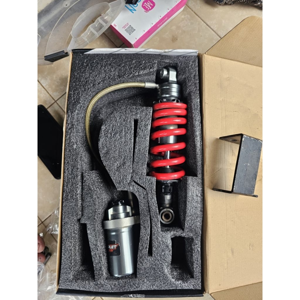 shock scarlet r25/mt25