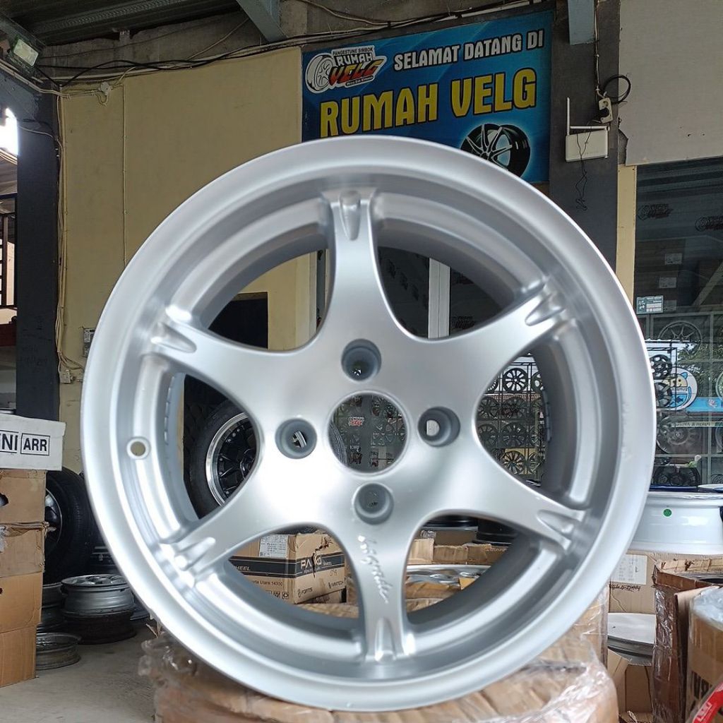 velg pelek original oem Isuzu panther new higrade ring 15 bisa untuk upgrade tipe Isuzu panther lain