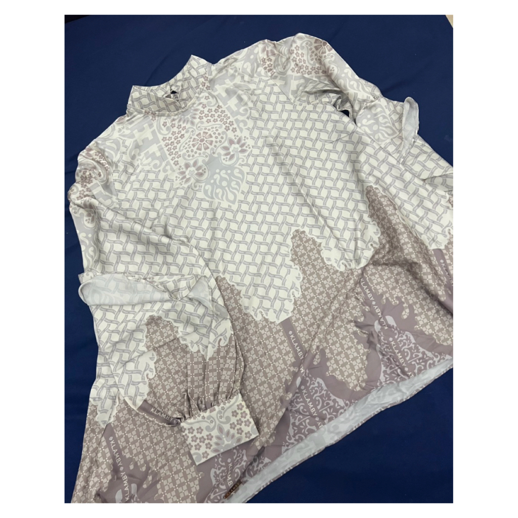 PL BLUS WEARING KLAMBY size S