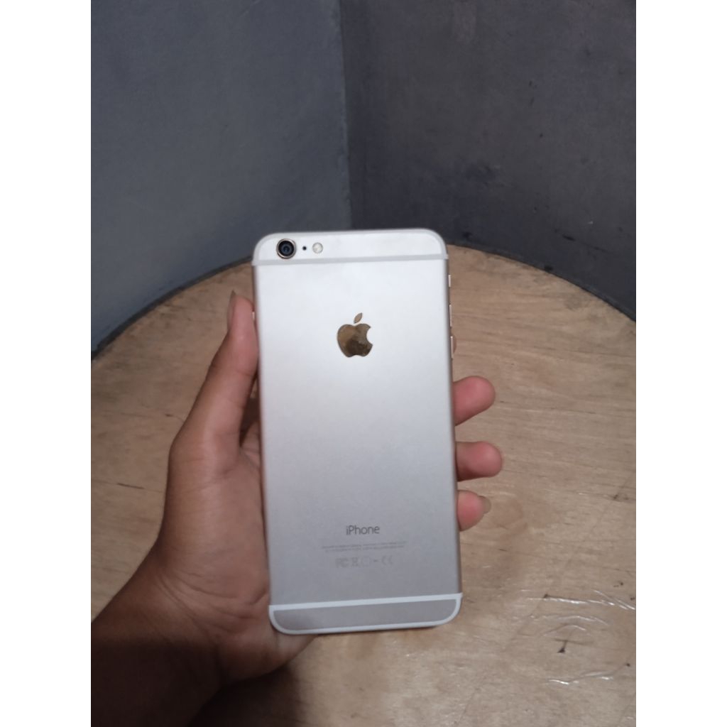 iphone 6+ normal semua bca deskripsi bh 100 iCloud kosong