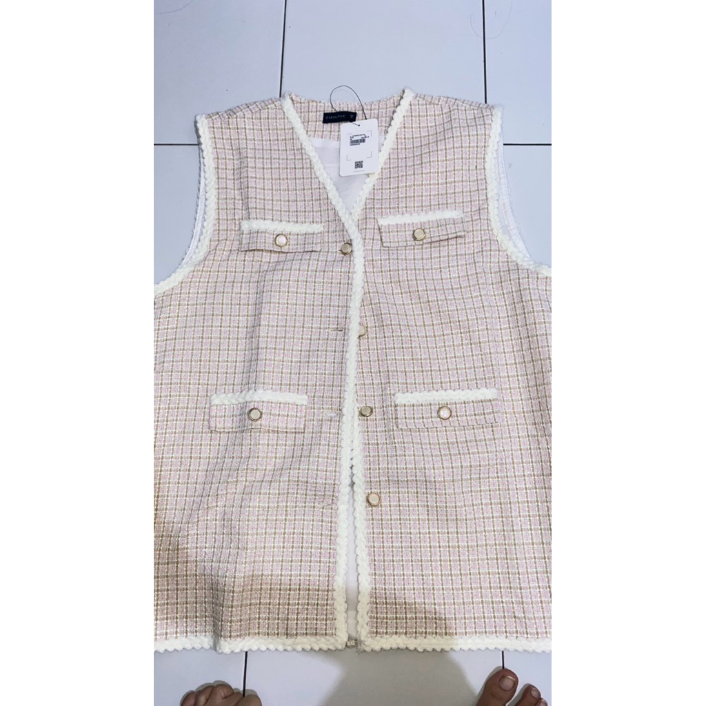 oversize vest executive