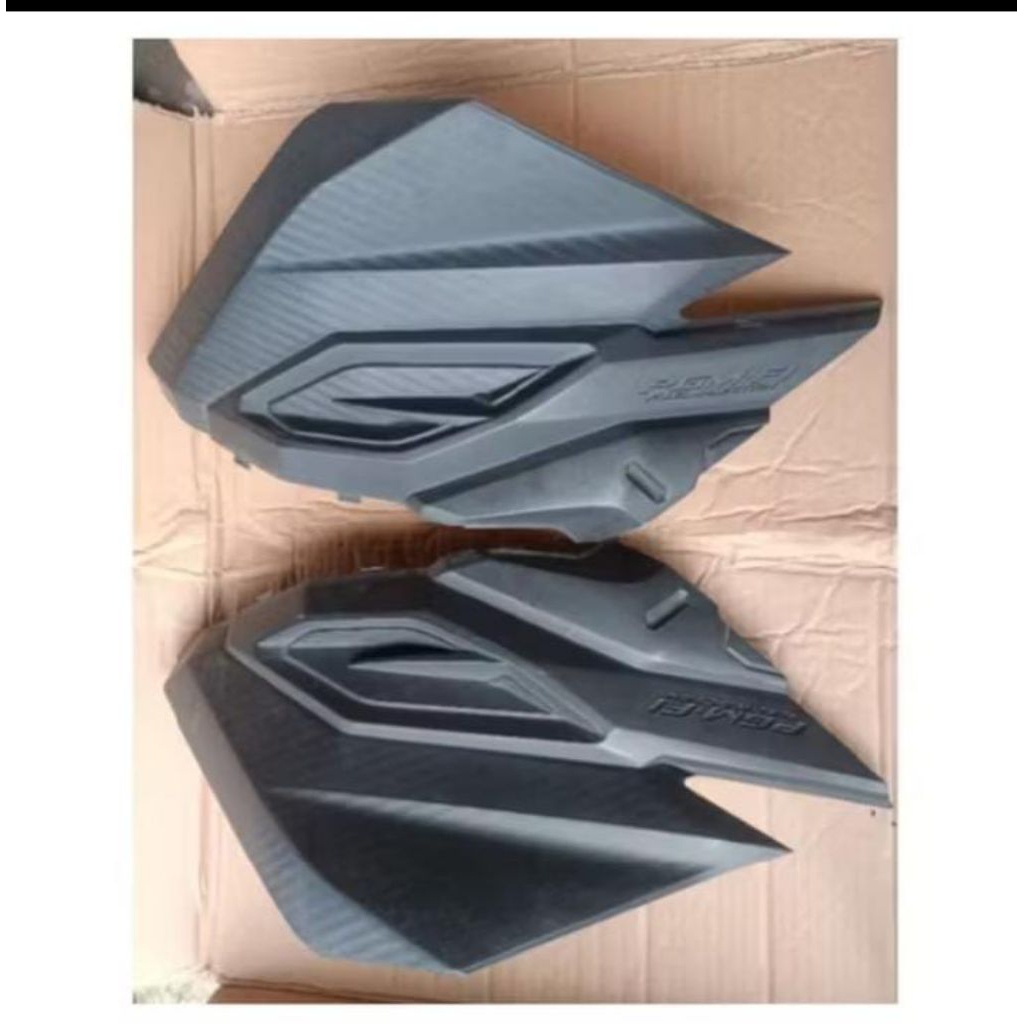 COVER SAMBUNGAN BODY DEPAN VARIO 125-150 OLD ORIGINAL