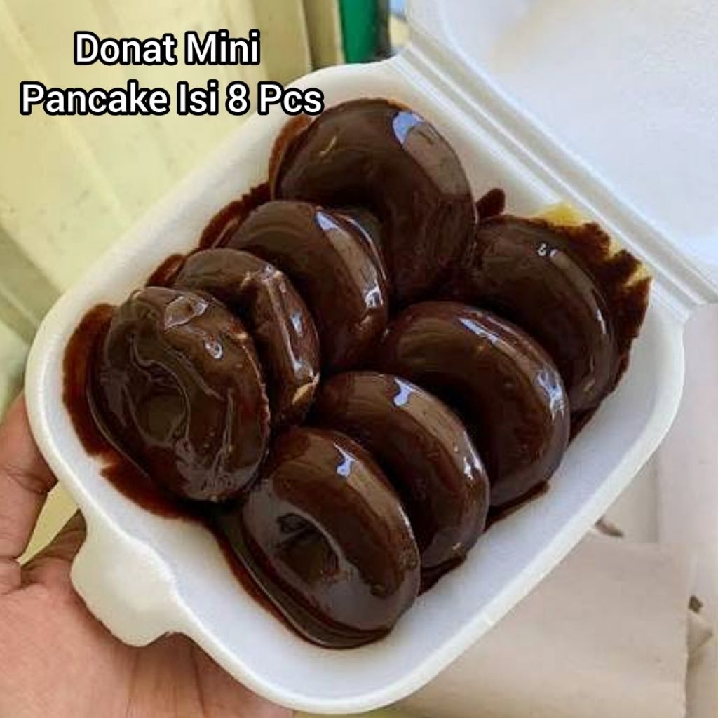 Donat Mini Pancake Coklat Lumer - 1 Box Isi 8 Pcs - Homemade