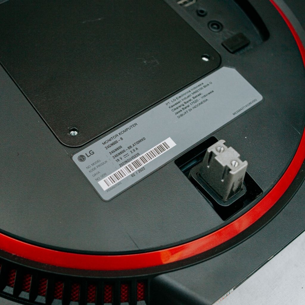 Layar Monitor LG 24GN600 23.8" IPS 144Hz Full HD HDMI DP - LG 24GN600-B