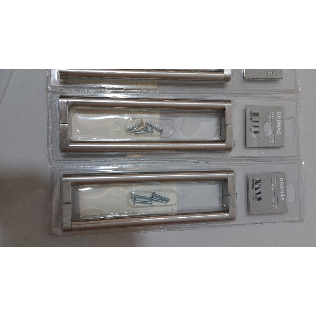 Handel Lemari Pintu IKEA