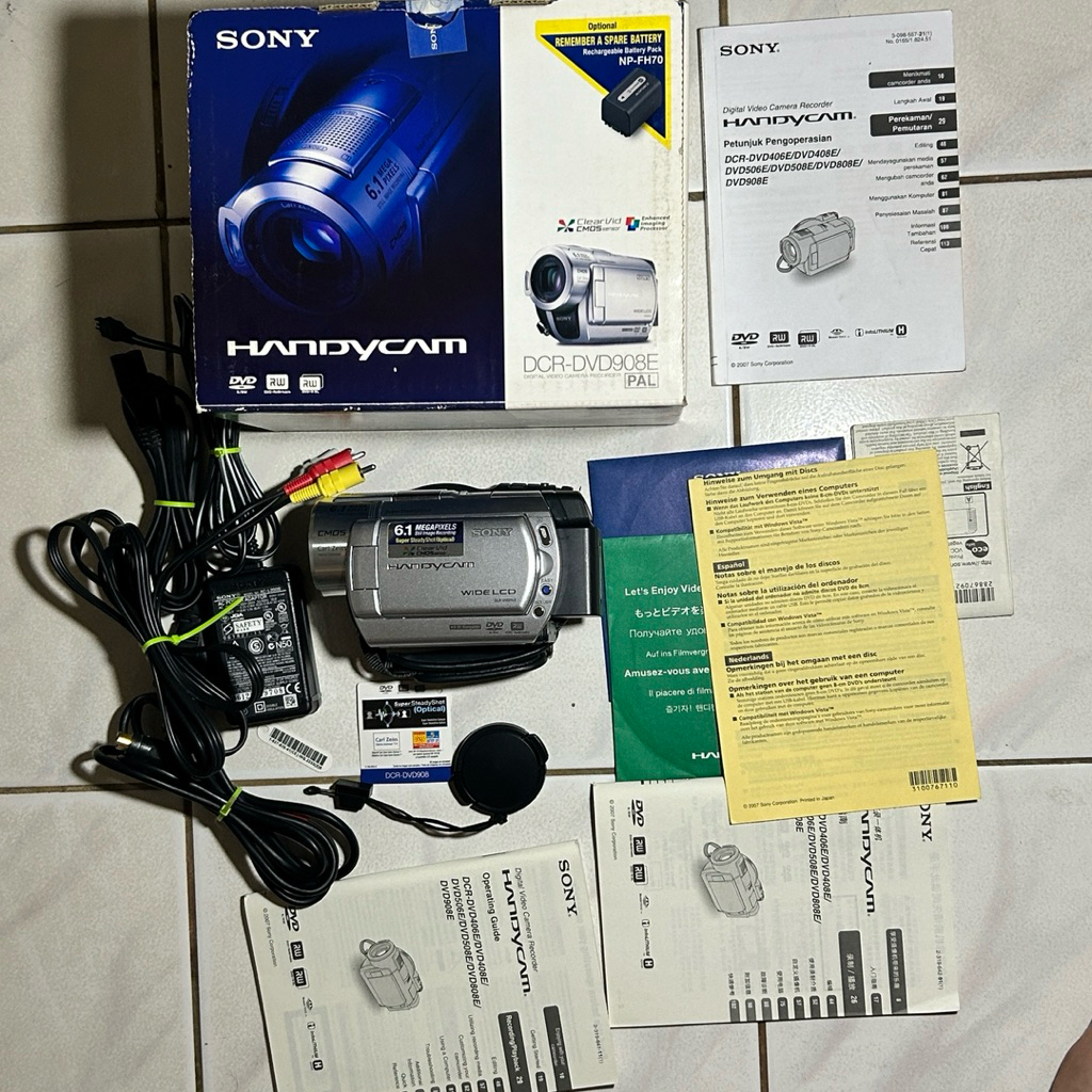 Handycam Sony DCR-DVD908E