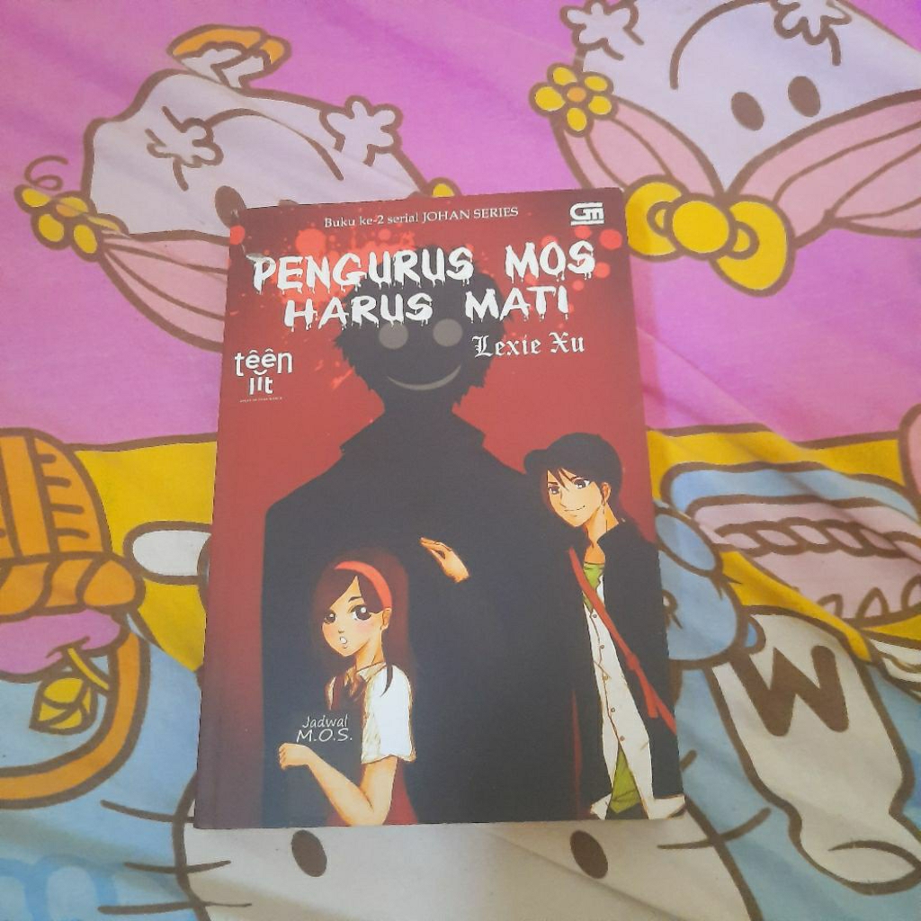 PRELOVED SEGEL TERJEMAHAN-  PENGURUS MOS HARUS MATI LEXIE XU