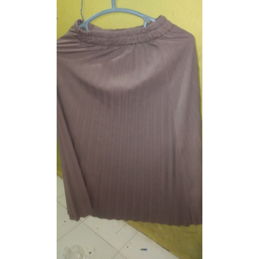 (preloved) Rok Plisket Anak Bekas/ Rok Plisket Anak