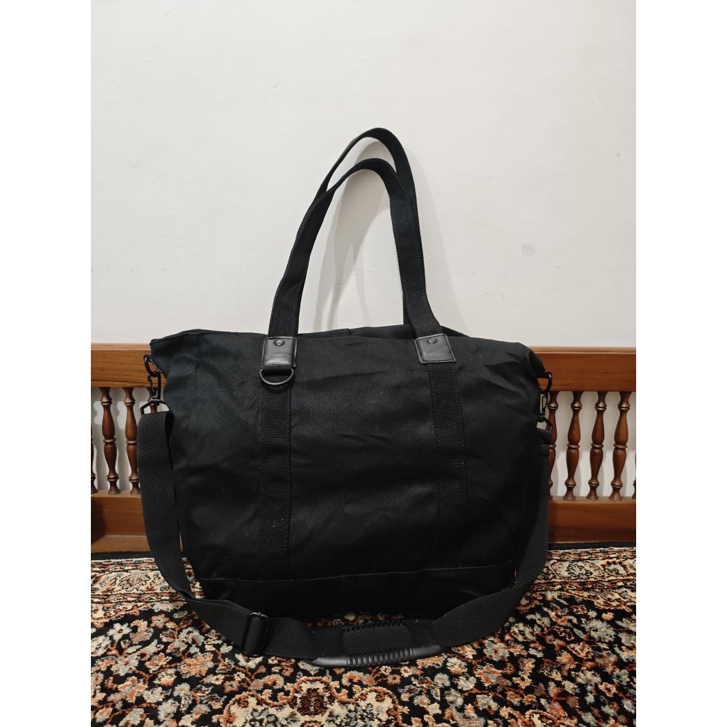 Tas selempang onitsuka tiger