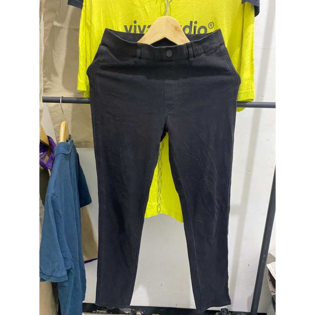 Celana jeans uniqlo