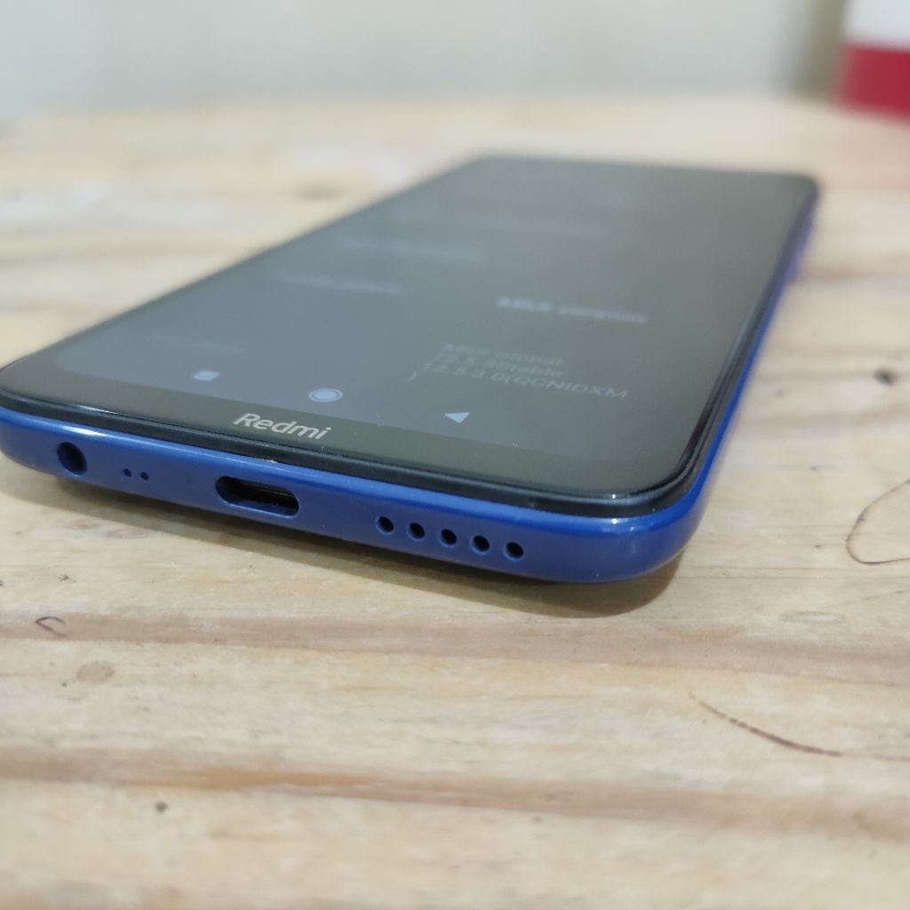 xiaomi redmi 8 original ram 4/64 gb like new