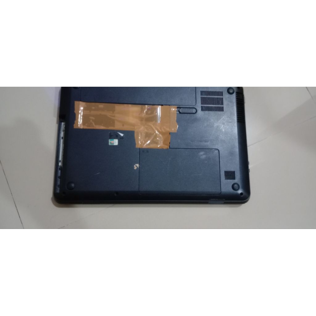 laptop HP 240 minus