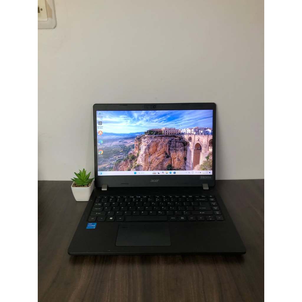Ready Laptop Acer Travelmate P214
