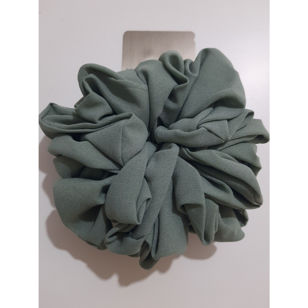 Preloved Scrunchie Besar