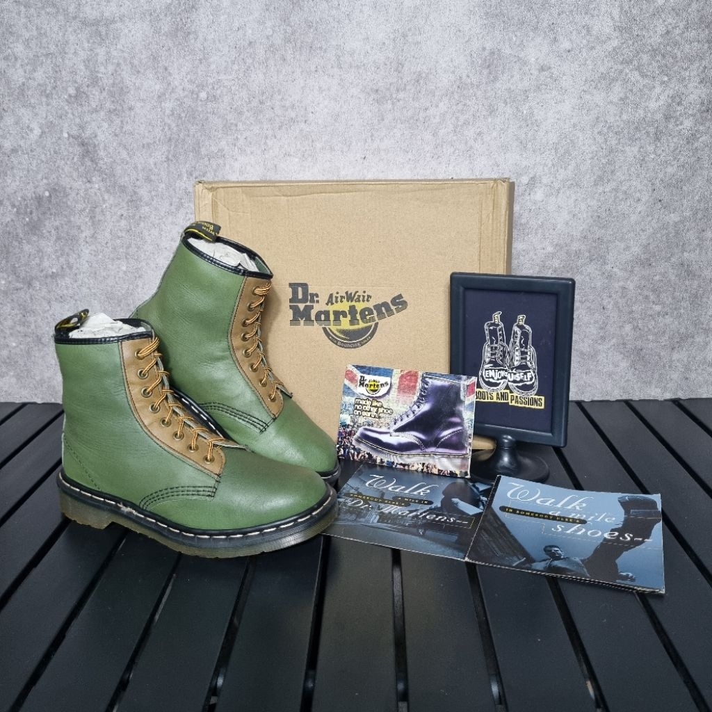 Dr Martens 1460 Vtg Green 6uk Made in England MIE Docmart Solovair Dr.Martens Docmartens