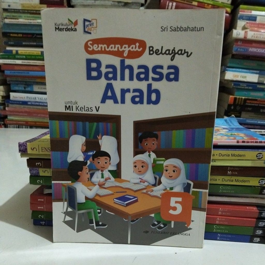 buku Bahasa Arab MI kelas 5 penerbit Erlangga