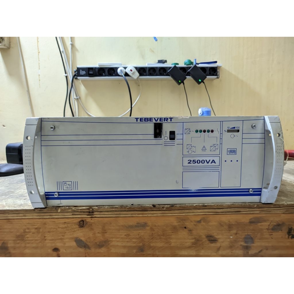 inverter tebevert 2500W rackmount