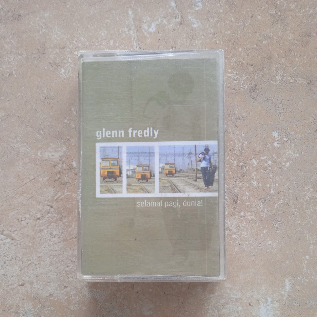 Kaset pita Glenn Fredly "Selamat Pagi, Dunia"