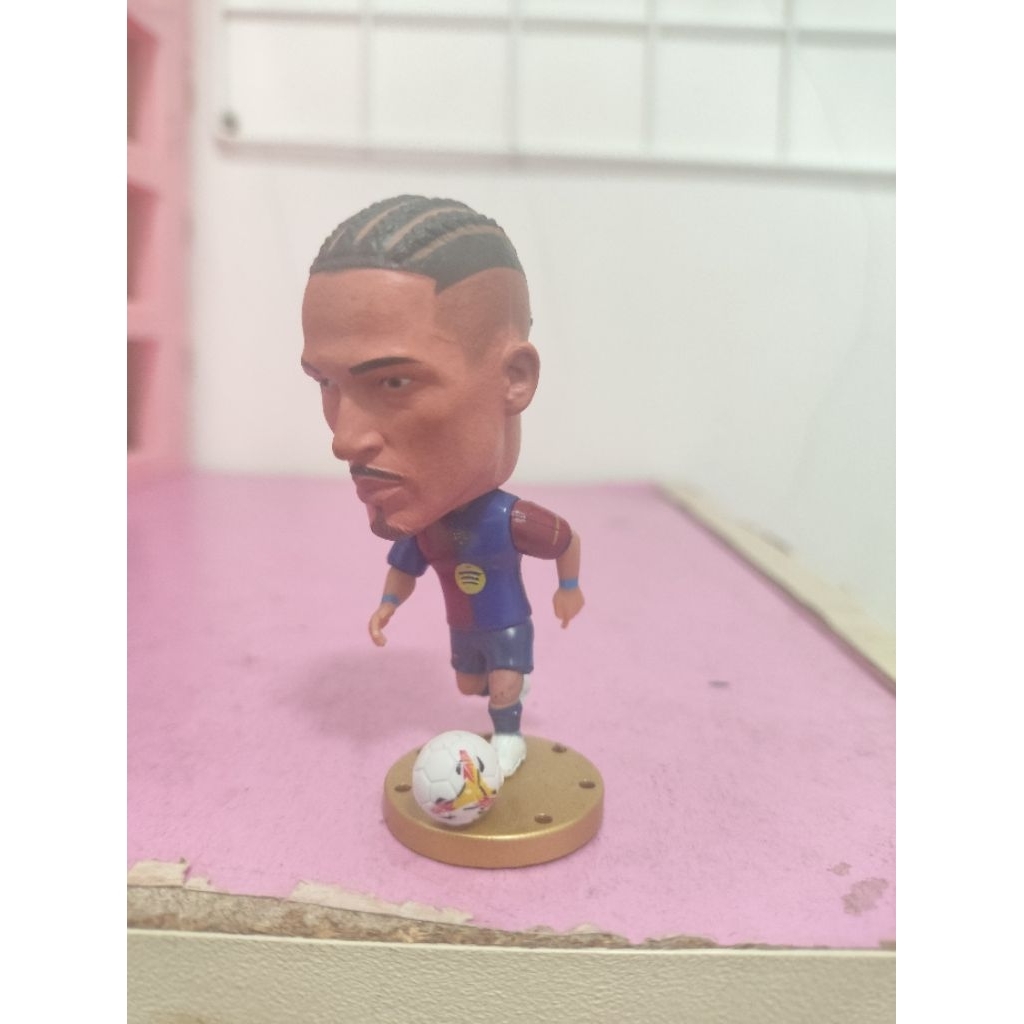 action figure kodoto sepak bola