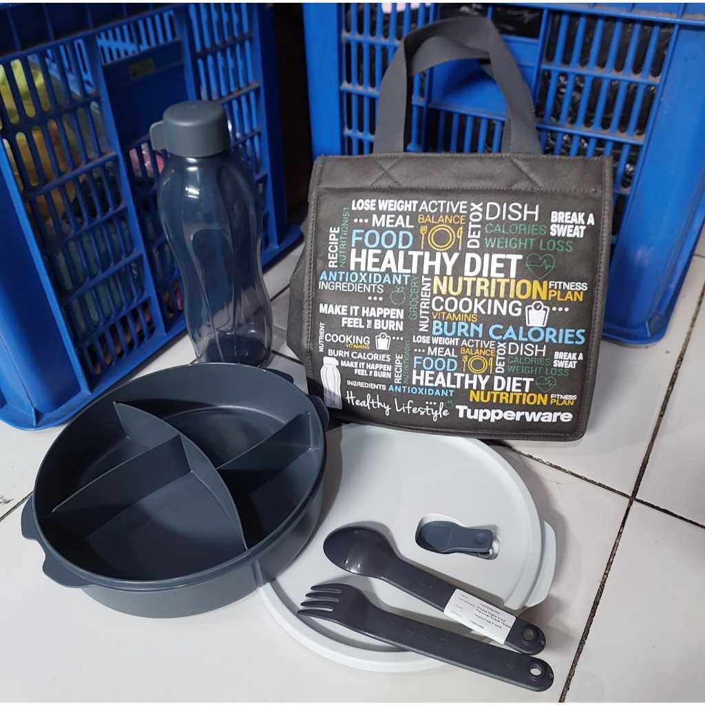 fit to go hitam Tupperware bekal sekat