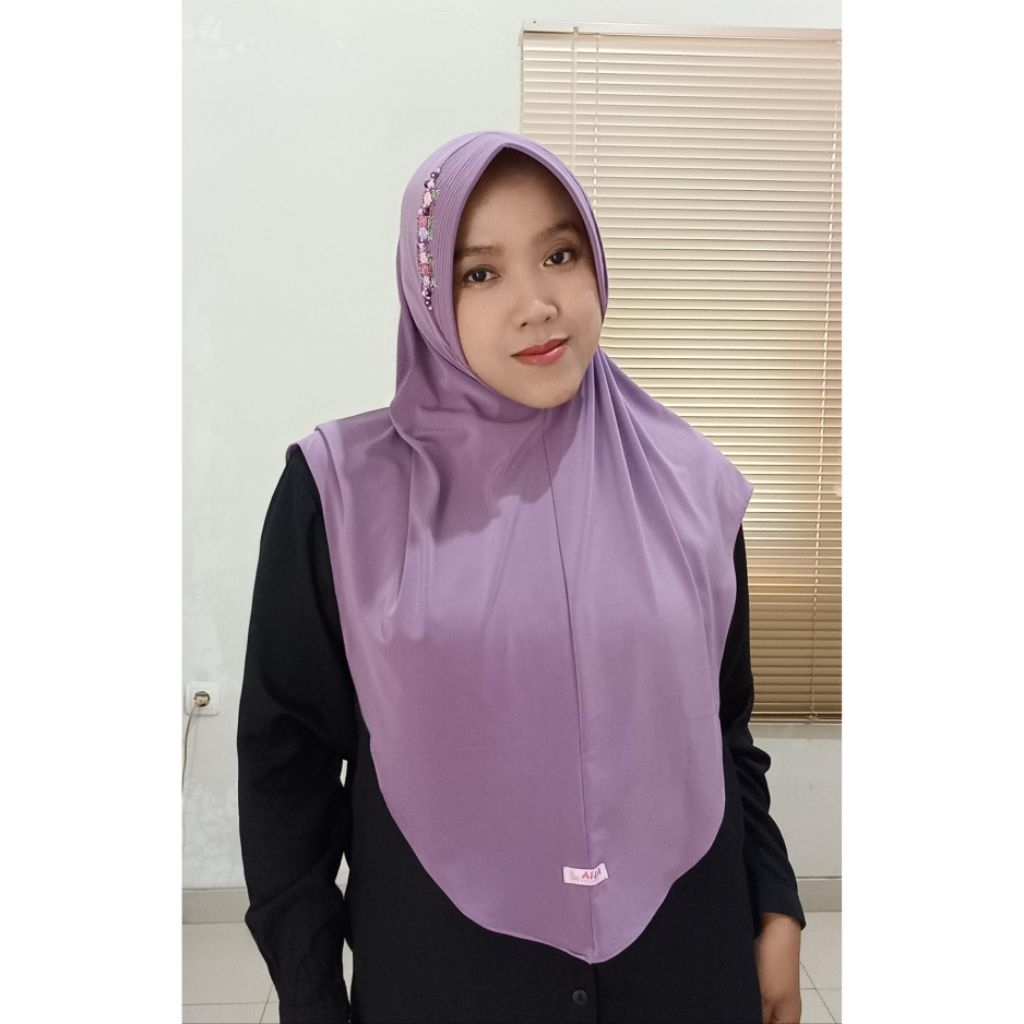 AiLA product - Jersey Oval - Payet sulam handmade