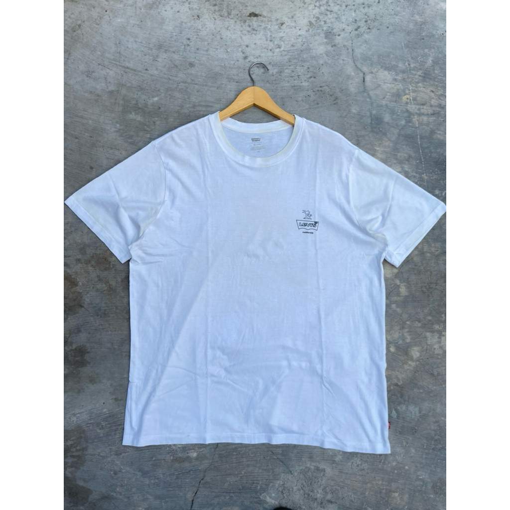 kaos levis original second preloved