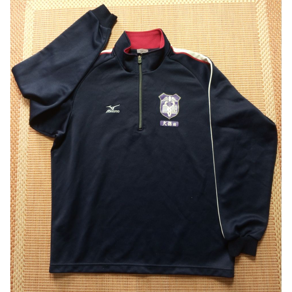 Jaket Mizuno tracktop warna biru tua kerah warna merah outdoor unisex