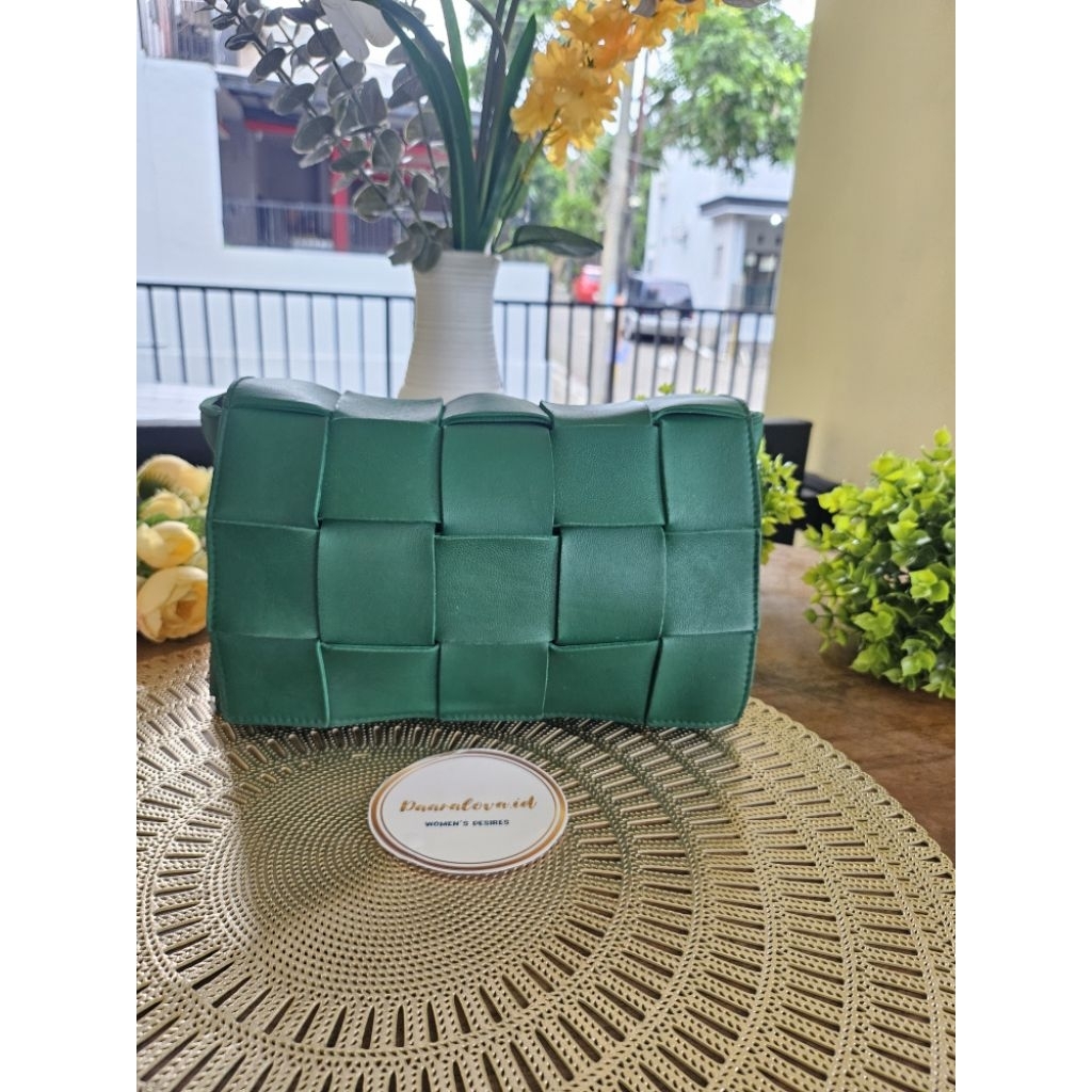 bottega veneta cesette authentic