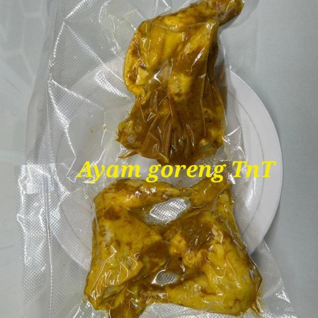 ayam goreng pejantan ungkep / kuning / serundeng frozen langsung goreng