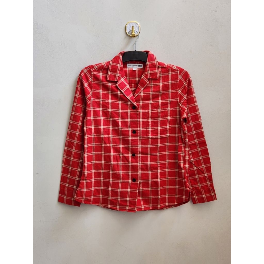 UNIQLO Kemeja Flanel Wanita