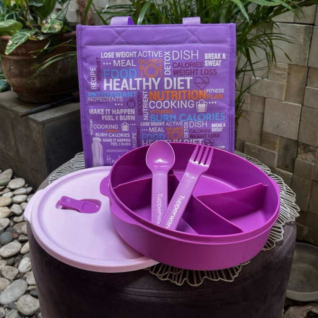 TEMPAT BEKAL LUCH BOX TAS FREE CATLERY TUPPERWARE ORIGINAL per 1 set