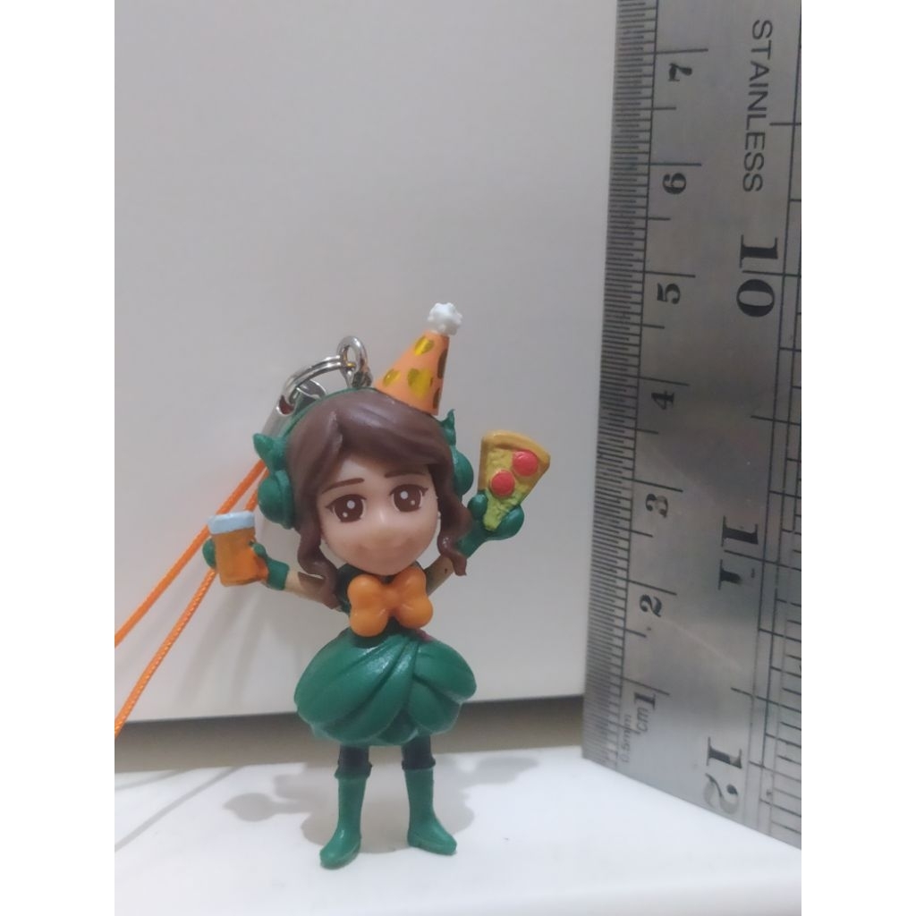 Yuko Oshima AKB48 Balance Squadron Veggie Ranger mascot strap
