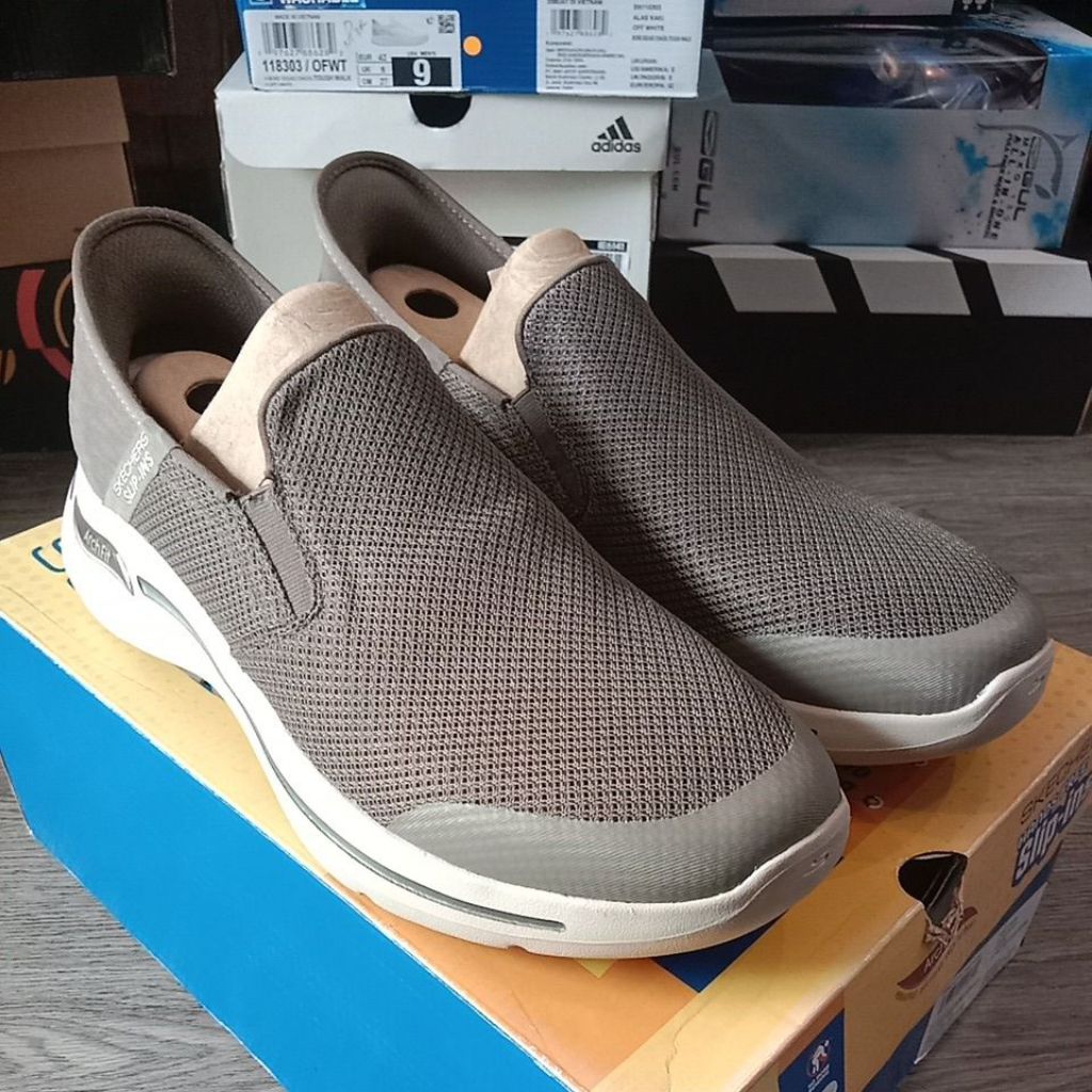 Sepatu SKE 216259 TPE