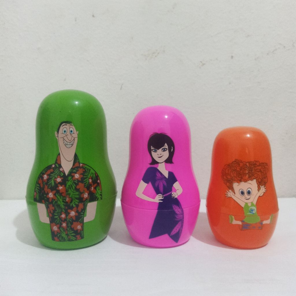 Mainan Happy Meal McDonald Film Hotel Transylvania